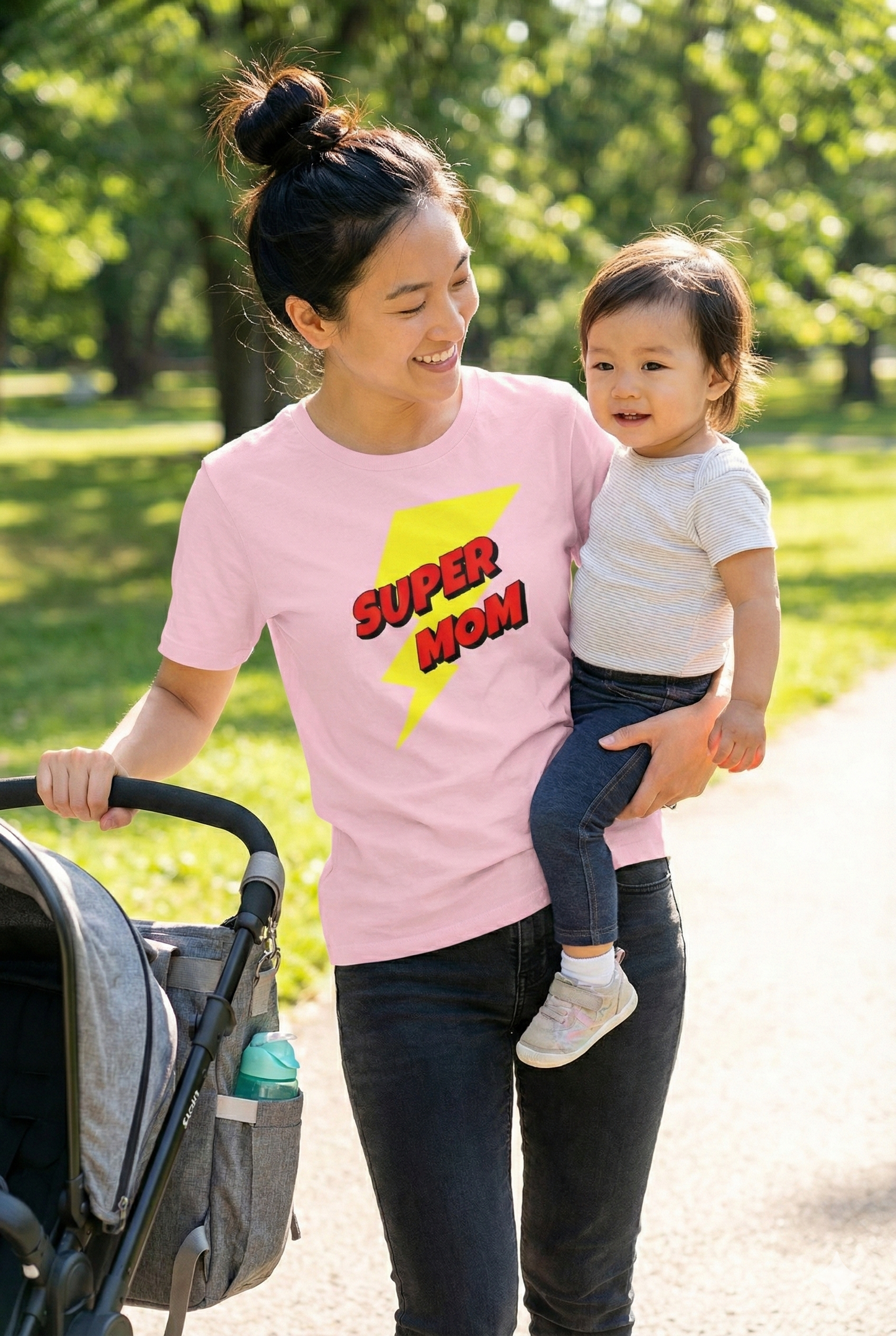 Super Mom - Unisex T-shirt